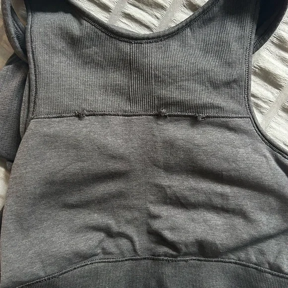 Lululemon Tank Top - Picture 5 of 7